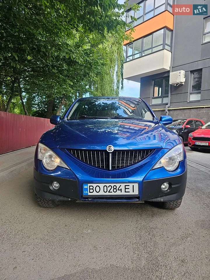 2010 SsangYong Actyon - мініатюра 27
