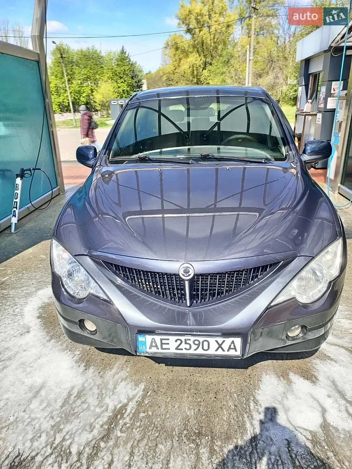 2012 SsangYong Actyon - мініатюра 19