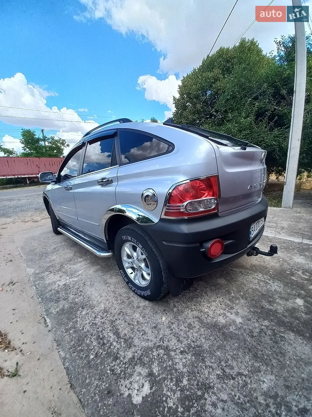 2010 SsangYong Actyon - мініатюра 10