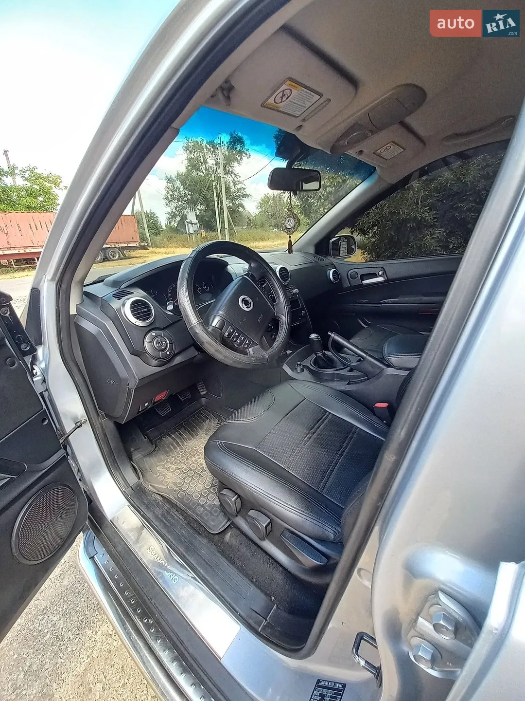 2010 SsangYong Actyon - мініатюра 6