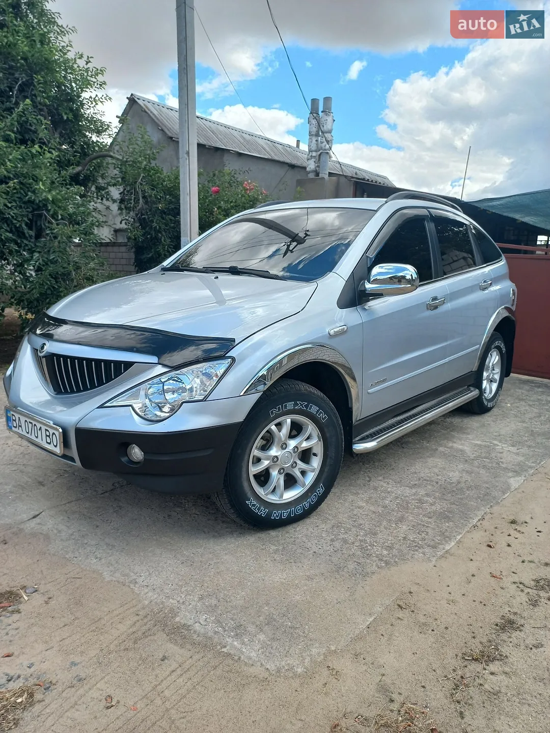 2010 SsangYong Actyon - мініатюра 12