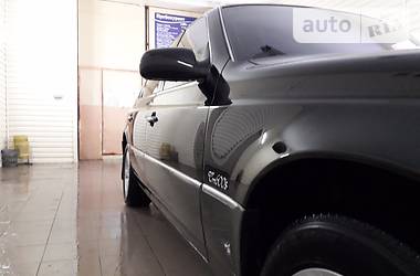 Седан SsangYong Chairman 1998 в 