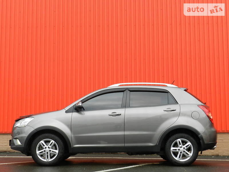 SsangYong Korando 2012 року