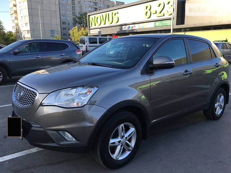 SsangYong Korando 2012 року