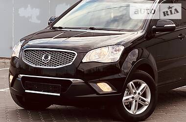 Позашляховик / Кросовер SsangYong Korando 2014 в 