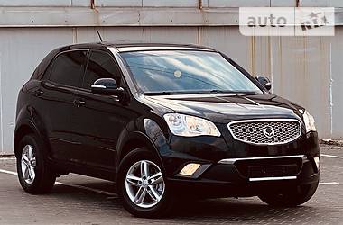 Позашляховик / Кросовер SsangYong Korando 2014 в 