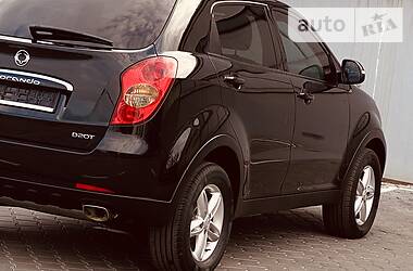 Позашляховик / Кросовер SsangYong Korando 2014 в 