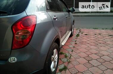 Позашляховик / Кросовер SsangYong Korando 2012 в 