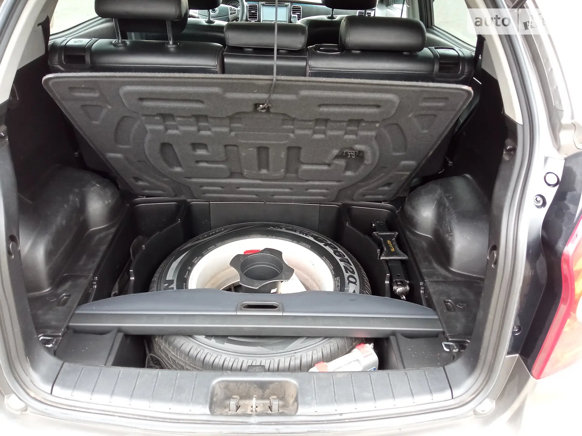 2012 SsangYong Korando - мініатюра 6
