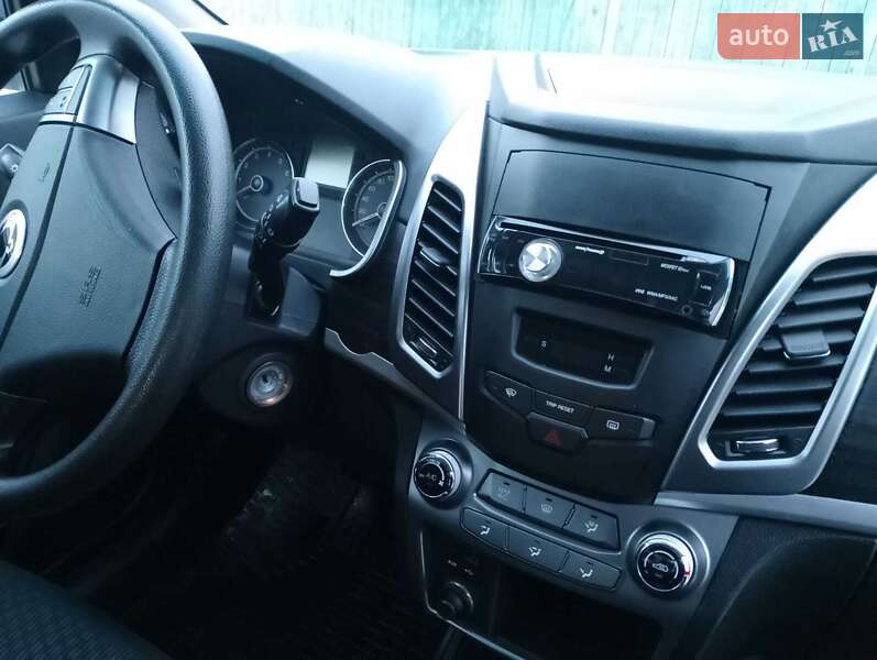 Внедорожник / Кроссовер SsangYong Korando 2014 в Харькове фото 8 Внедорожник / Кроссовер SsangYong Korando 2014 в Харькове