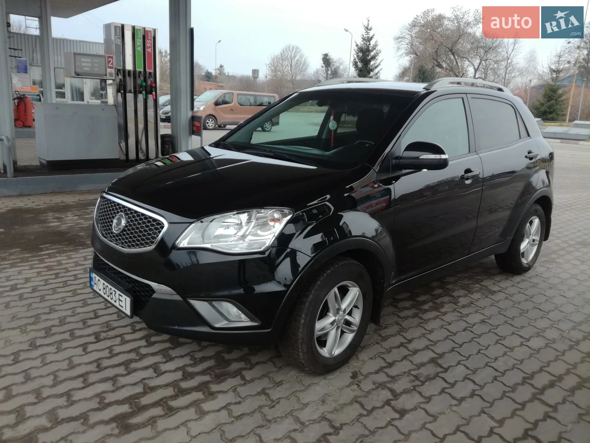 2011 SsangYong Korando - мініатюра 2