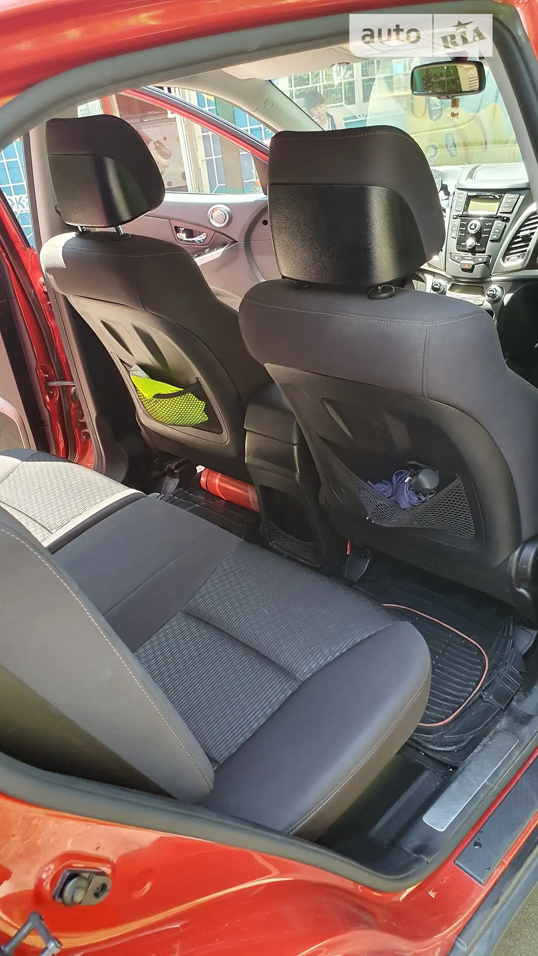 2014 SsangYong Korando - мініатюра 4