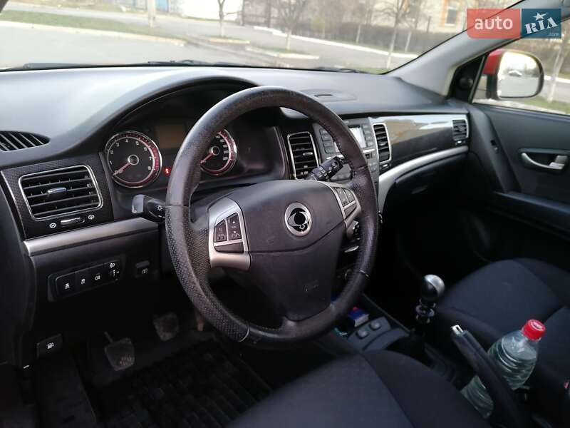 Внедорожник / Кроссовер SsangYong Korando 2012 в Киеве