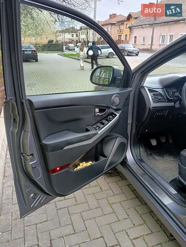 Внедорожник / Кроссовер SsangYong Korando 2013 в Мукачево