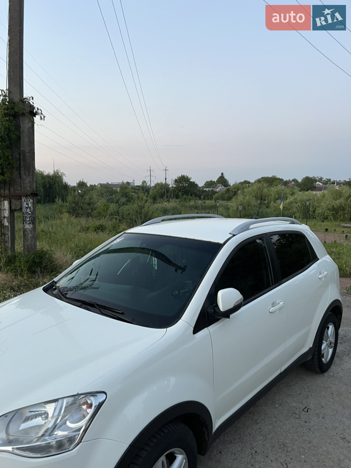 2011 SsangYong Korando - мініатюра 15