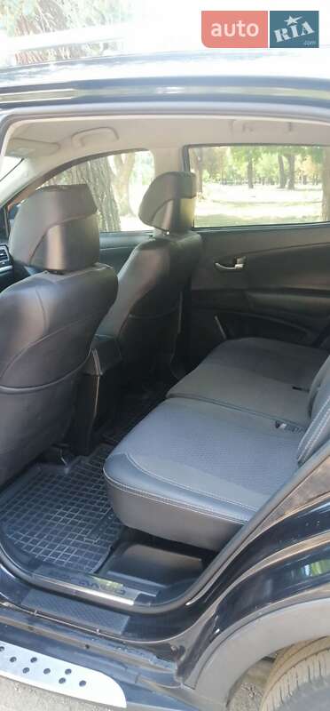 Внедорожник / Кроссовер SsangYong Korando 2011 в Кривом Роге фото 8 Внедорожник / Кроссовер SsangYong Korando 2011 в Кривом Роге