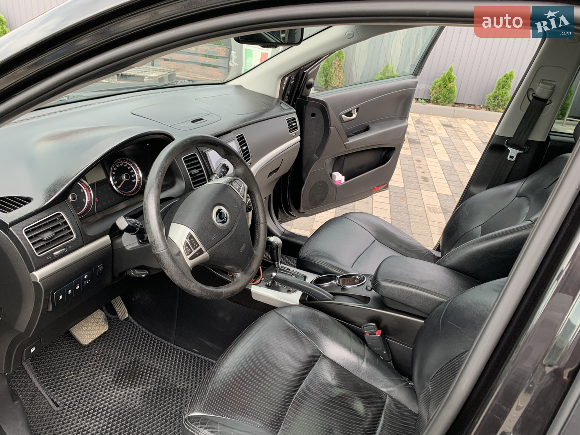 2012 SsangYong Korando - мініатюра 8