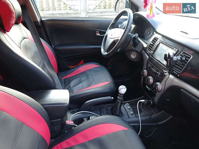 Внедорожник / Кроссовер SsangYong Korando 2013 в Коростышеве