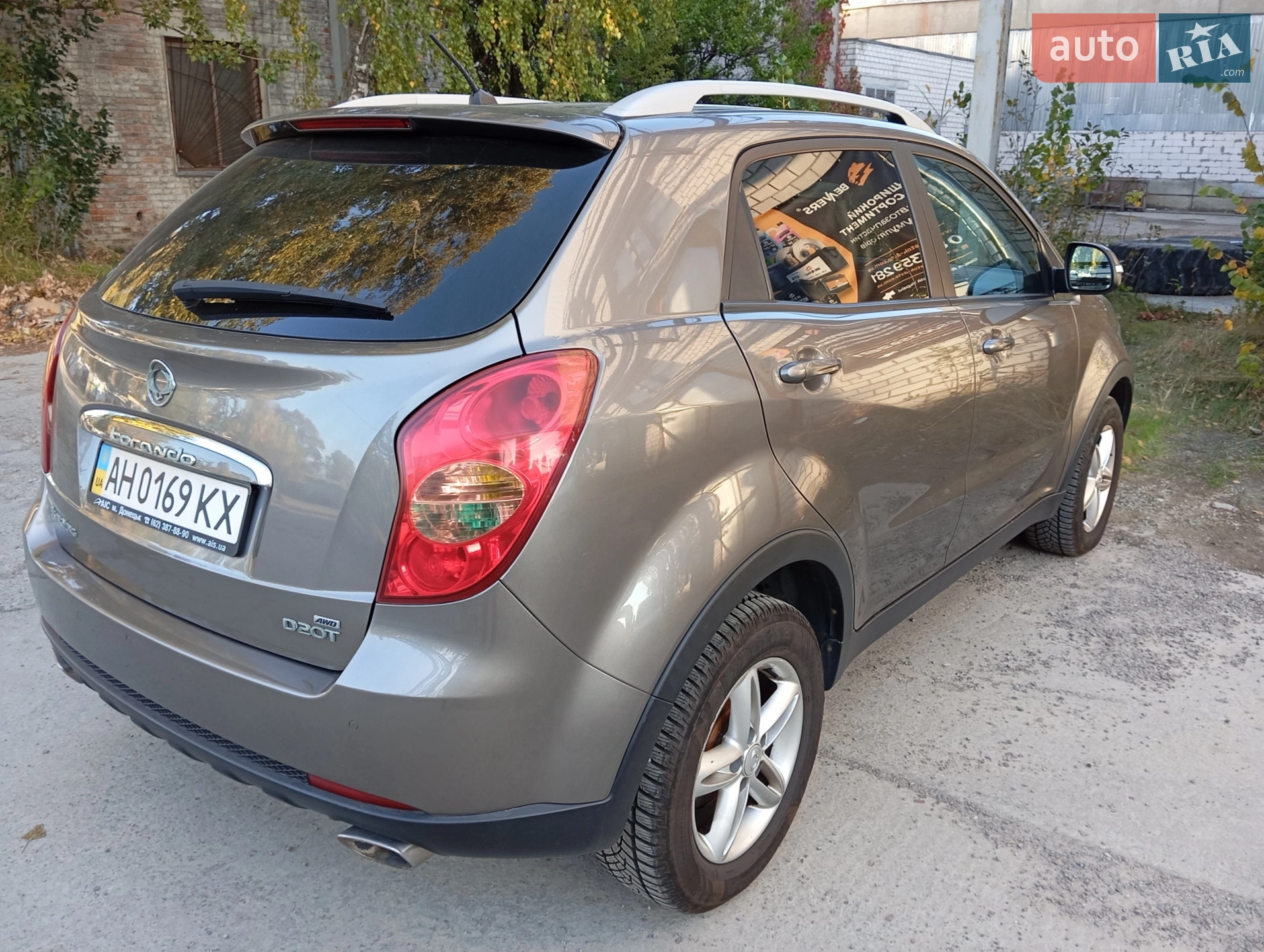 2012 SsangYong Korando - мініатюра 7