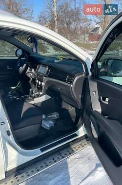 Внедорожник / Кроссовер SsangYong Korando 2013 в 