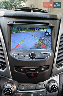 Внедорожник / Кроссовер SsangYong Korando 2014 в 