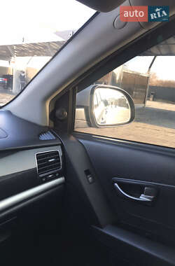 Внедорожник / Кроссовер SsangYong Korando 2012 в 