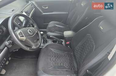 Внедорожник / Кроссовер SsangYong Korando 2011 в 