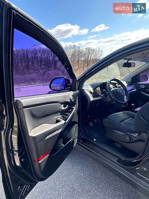 Внедорожник / Кроссовер SsangYong Korando 2014 в Харькове