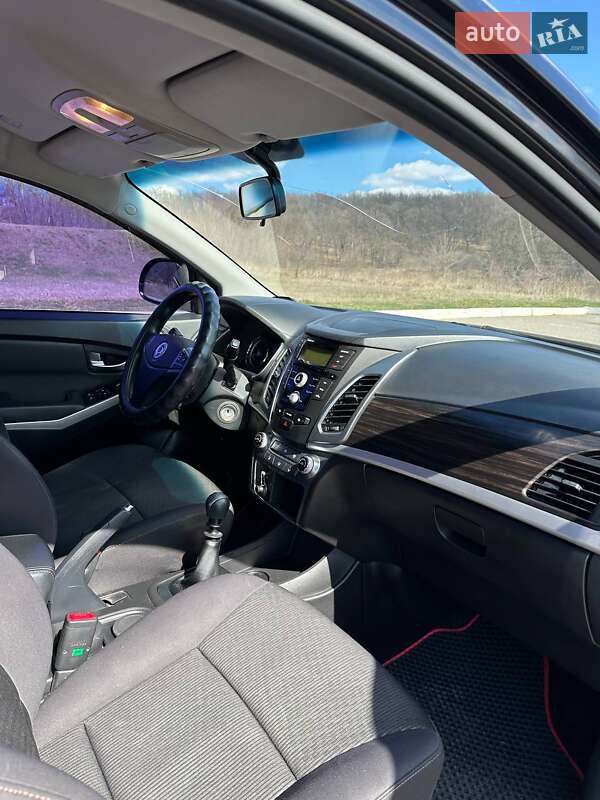 Внедорожник / Кроссовер SsangYong Korando 2014 в Харькове