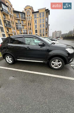 Внедорожник / Кроссовер SsangYong Korando 2013 в 