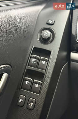 Внедорожник / Кроссовер SsangYong Korando 2013 в 