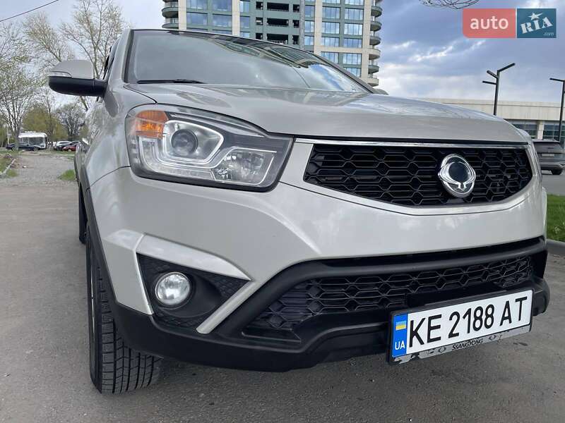 Позашляховик / Кросовер SsangYong Korando 2013 в Дніпрі