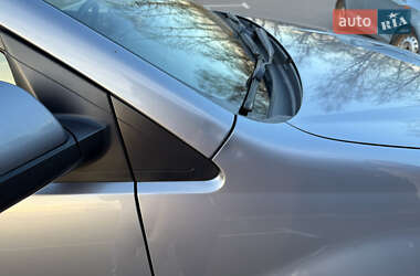 Внедорожник / Кроссовер SsangYong Korando 2013 в 