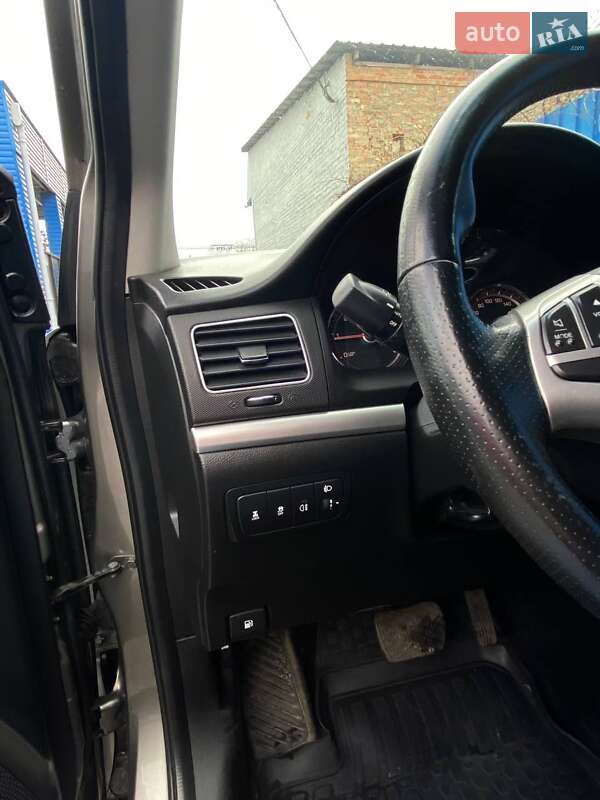 Позашляховик / Кросовер SsangYong Korando 2011 в Полтаві