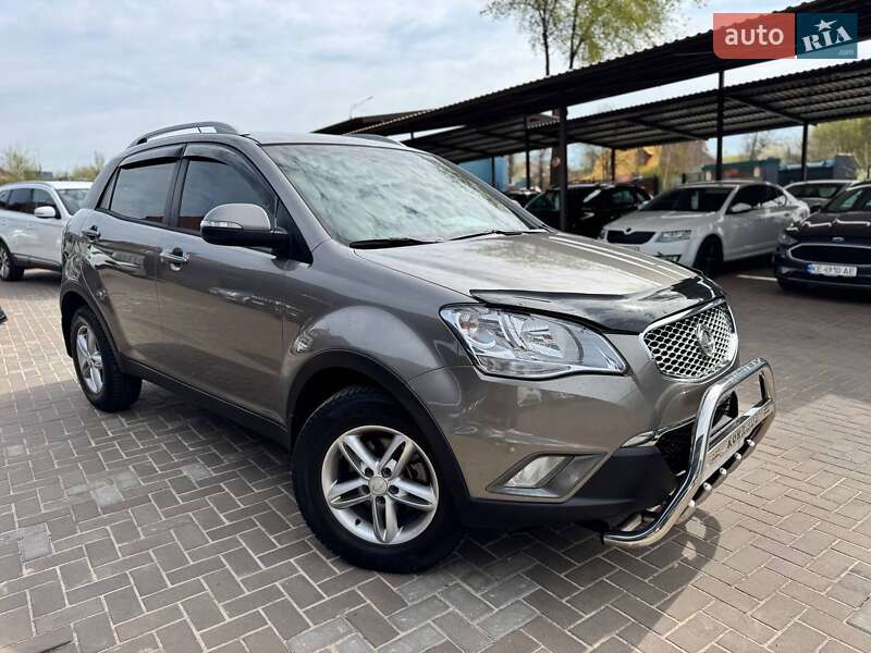 Внедорожник / Кроссовер SsangYong Korando 2012 в 