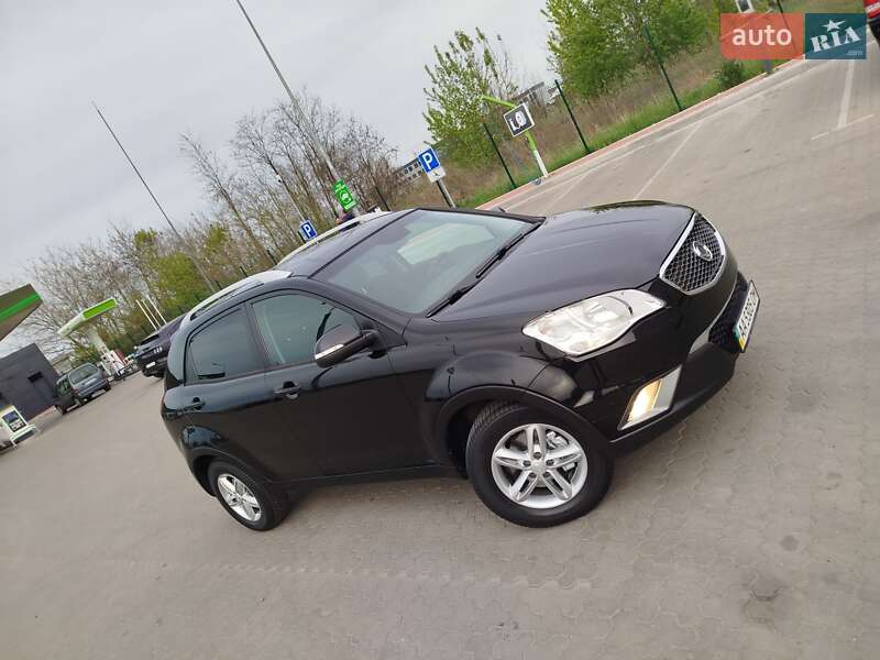 Позашляховик / Кросовер SsangYong Korando 2012 в Києві