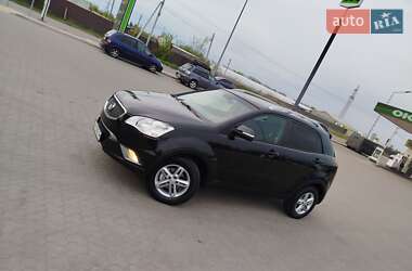 Внедорожник / Кроссовер SsangYong Korando 2012 в 