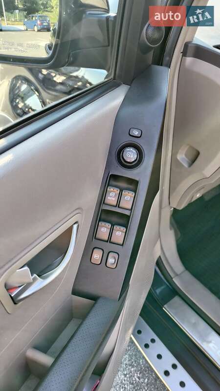 Внедорожник / Кроссовер SsangYong Korando 2012 в Киеве