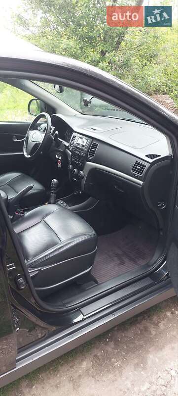 Позашляховик / Кросовер SsangYong Korando 2011 в Тернополі