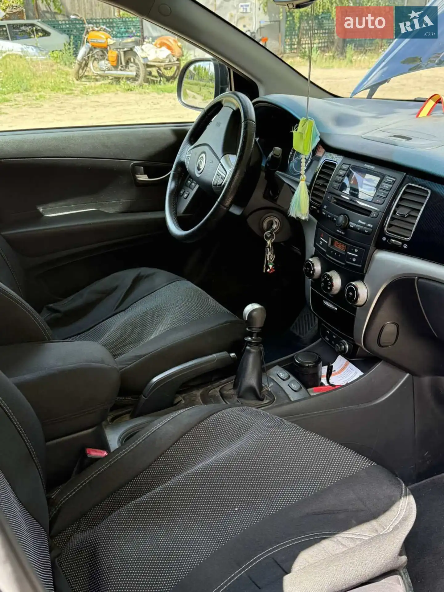 2013 SsangYong Korando - мініатюра 10