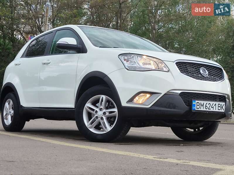Позашляховик / Кросовер SsangYong Korando 2011 в 