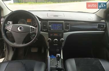 Внедорожник / Кроссовер SsangYong Korando 2013 в 