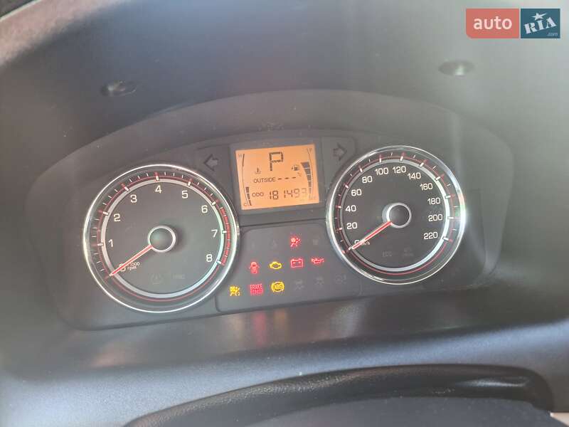 Внедорожник / Кроссовер SsangYong Korando 2013 в Киеве