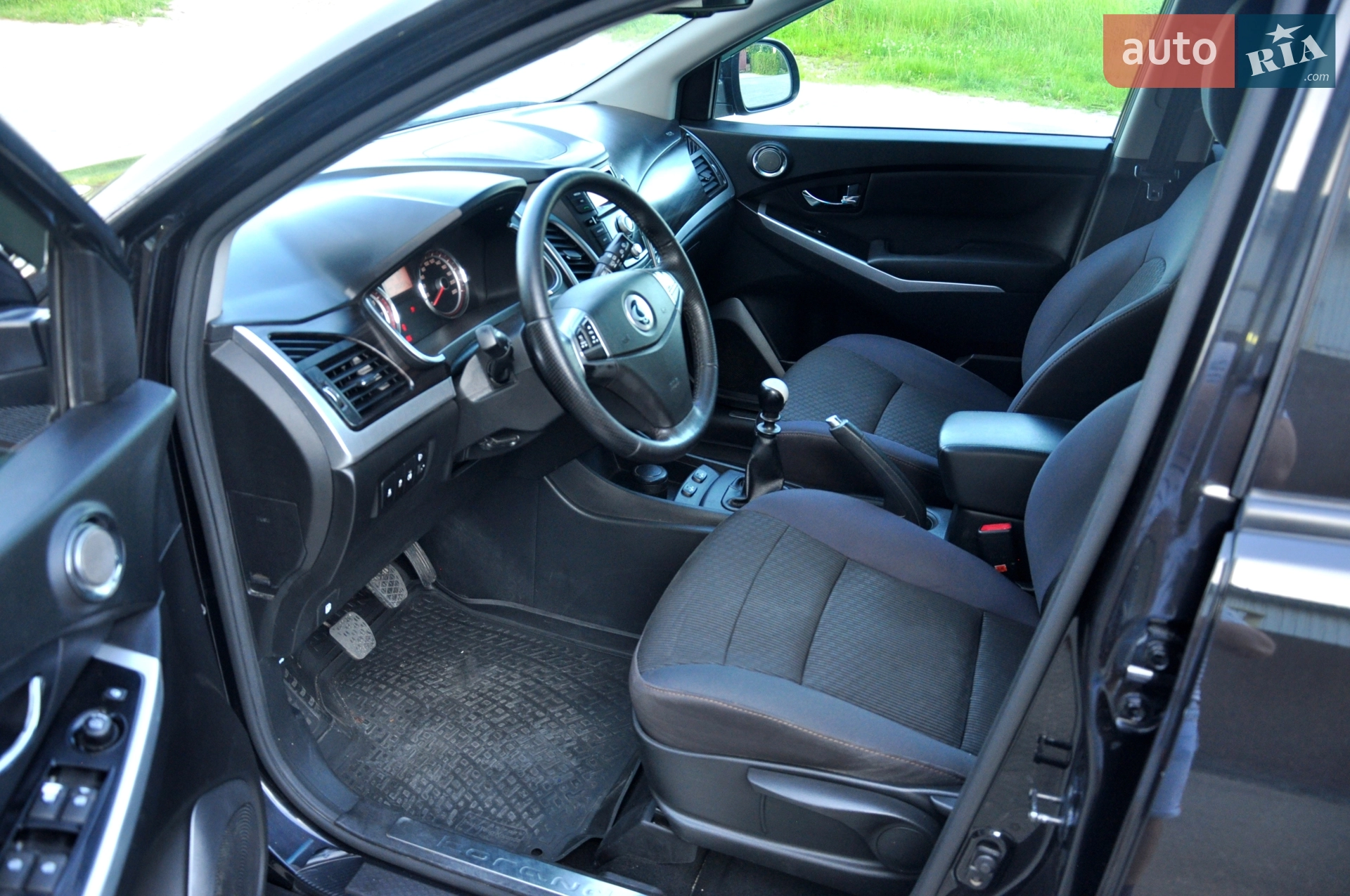 2014 SsangYong Korando - мініатюра 28
