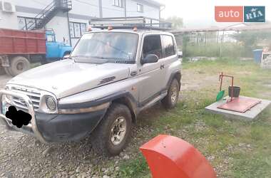 Позашляховик / Кросовер SsangYong Korando 1998 в 