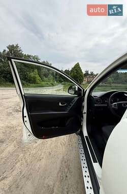 Внедорожник / Кроссовер SsangYong Korando 2013 в 