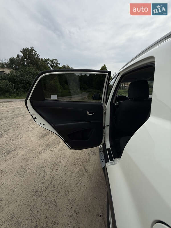 Внедорожник / Кроссовер SsangYong Korando 2013 в Фастове фото 26 Внедорожник / Кроссовер SsangYong Korando 2013 в Фастове