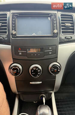 Внедорожник / Кроссовер SsangYong Korando 2013 в 