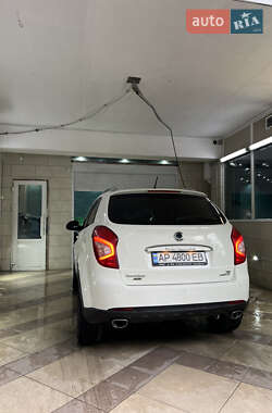 Внедорожник / Кроссовер SsangYong Korando 2014 в 