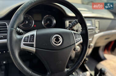 Внедорожник / Кроссовер SsangYong Korando 2011 в 